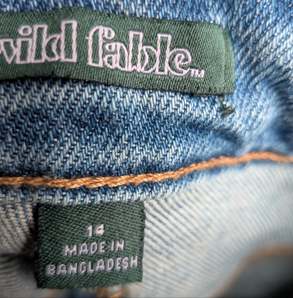 Wild Fable Highest Rise Straight Leg Distressed Jeans - Size 14 / 32 Waist - Picture 7 of 10